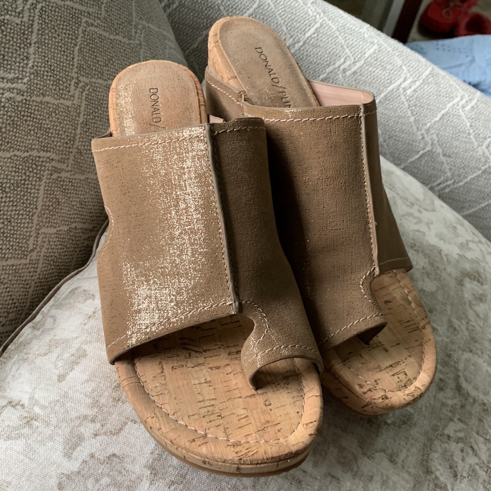 Donald Pliner Leather Shimmer Sandals
